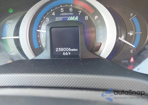 2011 Honda Insight Ex from USA, damaged, VIN JHMZE2H72BS010802